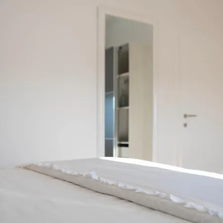 Etna Apartment *