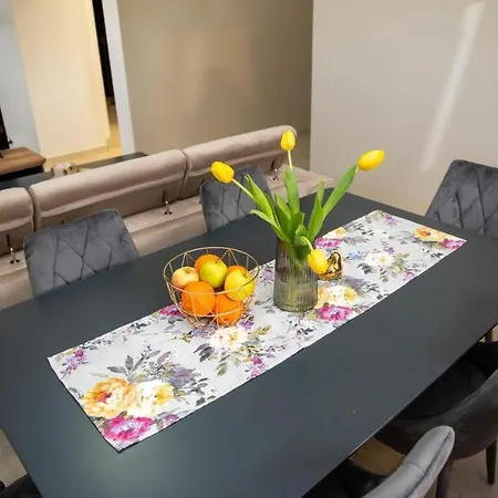 Apartment Etna *