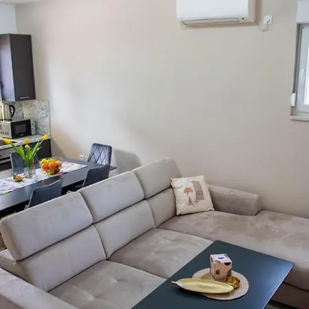 Apartman Etna